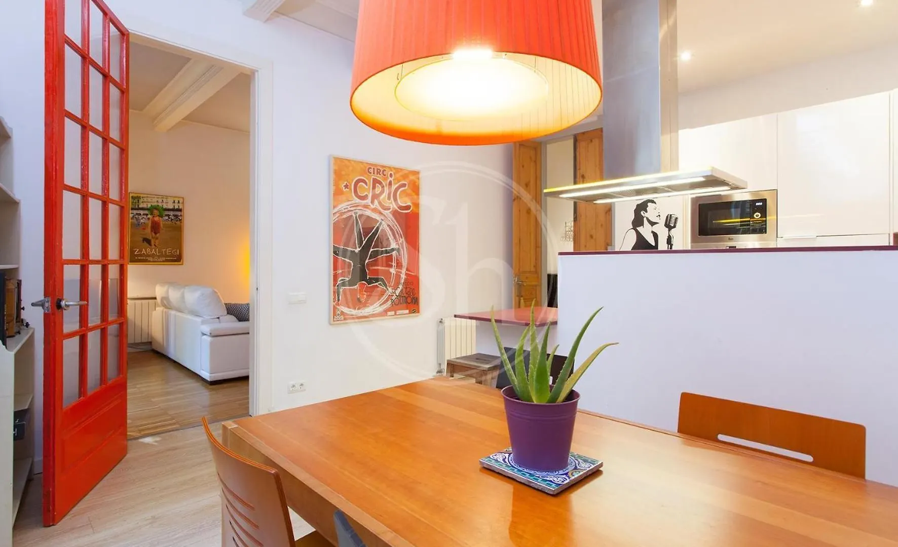 Bonito Apartamento En La Rambla Del Poblenou Barcelona Spanien